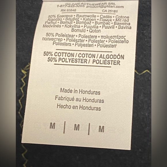 Gildan Women’s Sweatshirt - Picture 4 of 5